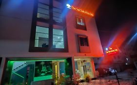 Hotel Sai Dakshina Inn & The Fern Restaurant
